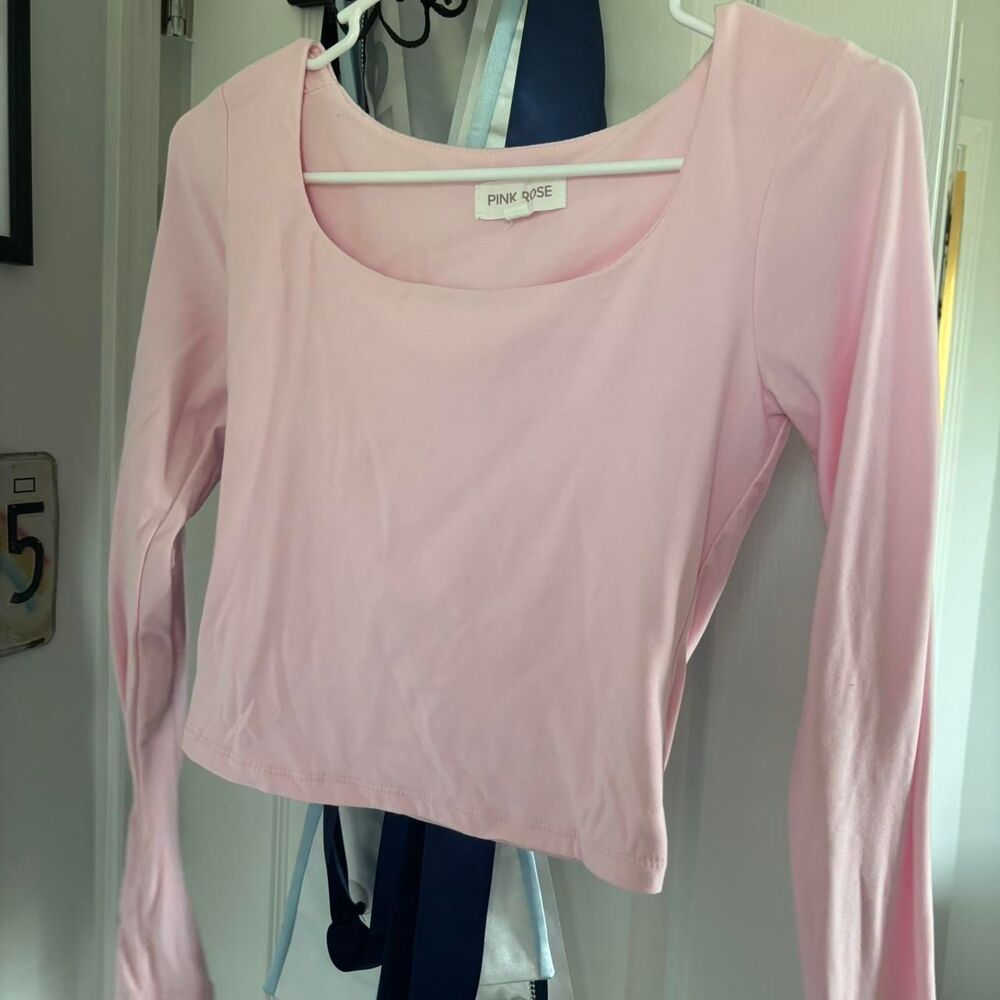 BOUTIQUE Medium Fitted Women's Baby Light Pink Tight Cropped Long Sleeve
